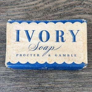 Vintage Ivory Classic Soap Bar - Blue dated 1943